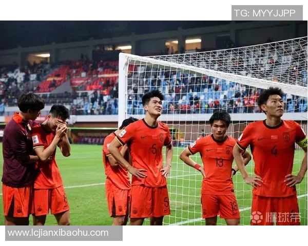 中国足球队迎战约旦队力争在友谊赛中展现实力与风采 中国足球队迎战约旦队力争在友谊赛中展现实力与风采