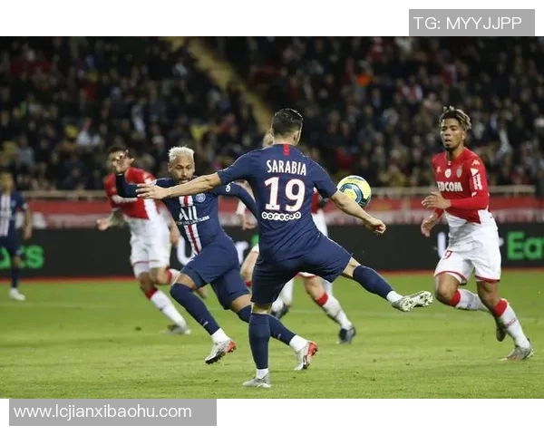 法甲精彩对决巴黎圣日耳曼与卡昂的激烈集锦回顾与分析 法甲精彩对决巴黎圣日耳曼与卡昂的激烈集锦回顾与分析
