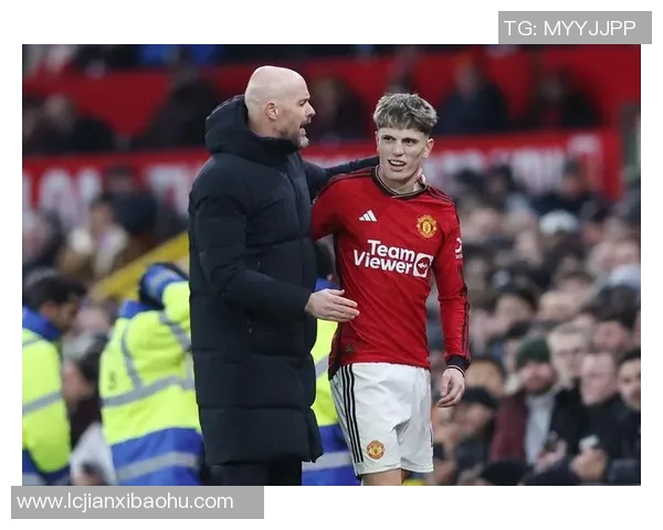 曼联迎来重要一仗,能否击败劲敌升至英超榜首? 曼联迎来重要一仗,能否击败劲敌升至英超榜首?