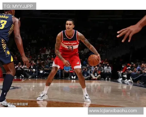 色格拉布与洛克伦的精彩对决分析与赛季展望 色格拉布与洛克伦的精彩对决分析与赛季展望