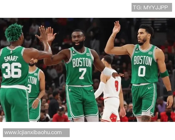 凯尔特人对阵公牛的精彩对决前瞻分析与赛季展望